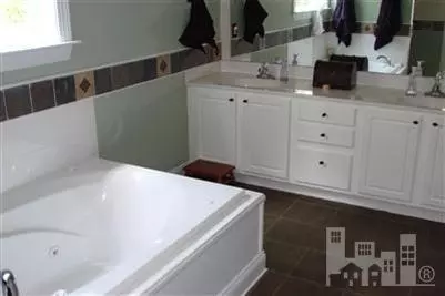 406 Headwaters Dr, Hampstead, NC 28443 photo 8