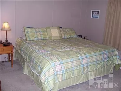 514 White Oak Dr, Hampstead, NC 28443 photo 9