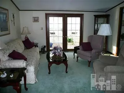 910 Lighthouse Ct, Hampstead, NC 28443 photo 2