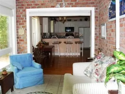 103 Sanderling Ct, Hampstead, NC 28443 photo 3