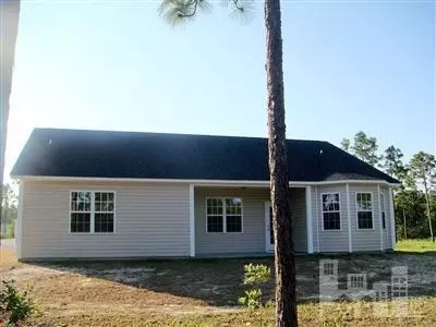 92 Edward Teach Ct, Hampstead, NC 28443 photo 2