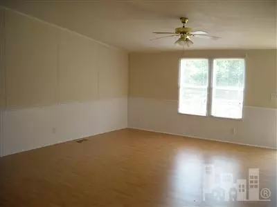 663 Bay Harbor Dr, Hampstead, NC 28443 photo 3