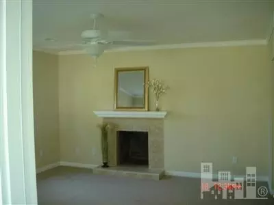 411 E Devane St, Wallace, NC 28466 photo 3