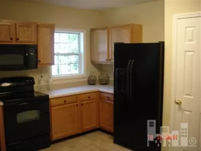 411 E Devane St, Wallace, NC 28466 photo 6