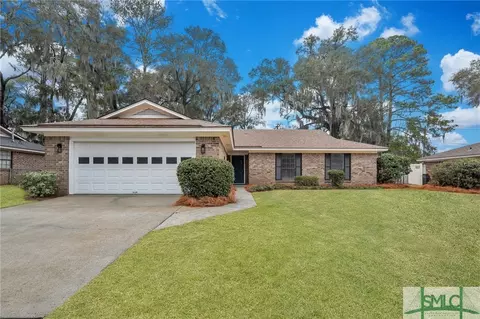 8535 Heatherwood Dr, Savannah, GA 31406