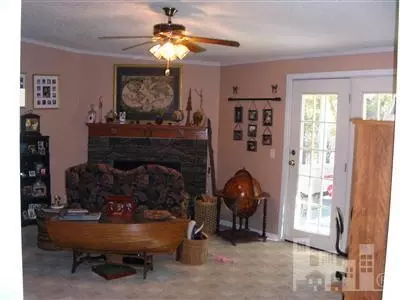 523 Groves Point Dr, Hampstead, NC 28443 photo 5