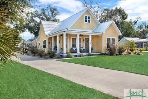 409 Goodman Dr, Midway, GA 31320