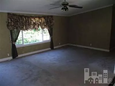 214 Harveys Ln, Hampstead, NC 28443 photo 4