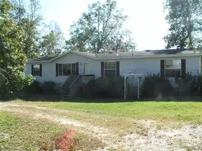 214 Harveys Ln, Hampstead, NC 28443 photo 1