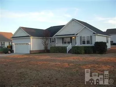 2828 Sloop Point Loop Rd, Hampstead, NC 28443 photo 2