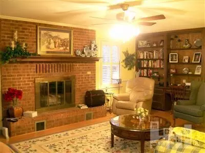 28 Wright Pl, Clinton, NC 28328 photo 9
