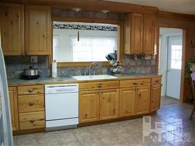 236 Pearsons Ln, Hampstead, NC 28443 photo 6