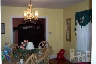 400 E Powell St, Clinton, NC 28328 photo 6