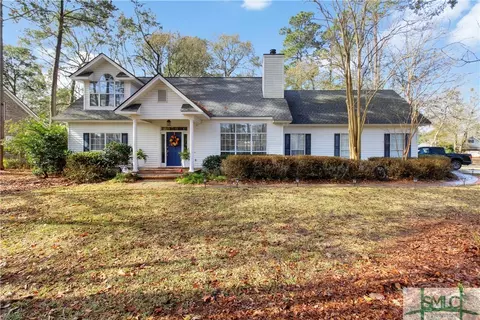 350 Steele Wood Dr, Richmond Hill, GA 31324