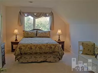 353 Olde Point Loop, Hampstead, NC 28443 photo 9