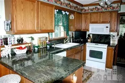 528 Hughes Rd, Hampstead, NC 28443 photo 9