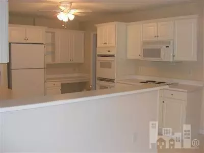 323 Long Leaf Dr, Hampstead, NC 28443 photo 3