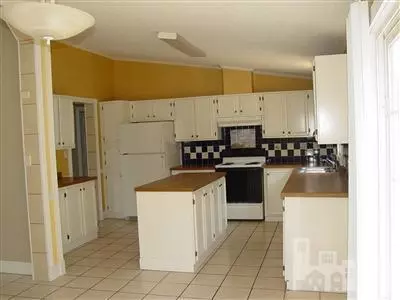 81 Shelley Rd, Hampstead, NC 28443 photo 2