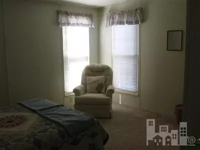 511 Pirate Ct, Hampstead, NC 28443 photo 8