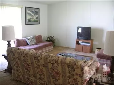 511 Pirate Ct, Hampstead, NC 28443 photo 4