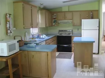 511 Pirate Ct, Hampstead, NC 28443 photo 6
