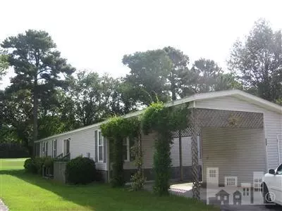 511 Pirate Ct, Hampstead, NC 28443 photo 2