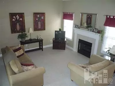 371 Emerald Ridge Dr W, Hampstead, NC 28443 photo 4