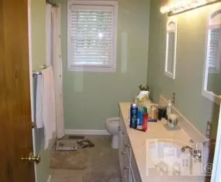 620 Five Bridge Rd, Clinton, NC 28328 photo 6