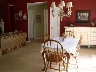 403 Masters Ln, Hampstead, NC 28443 photo 5
