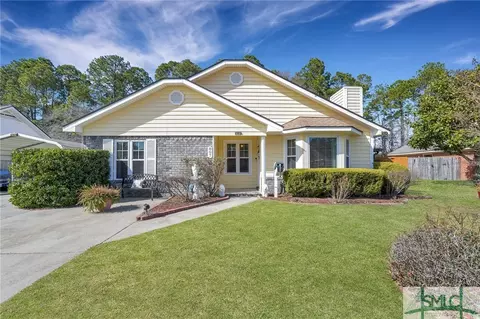 807 Malibu Dr, Hinesville, GA 31313