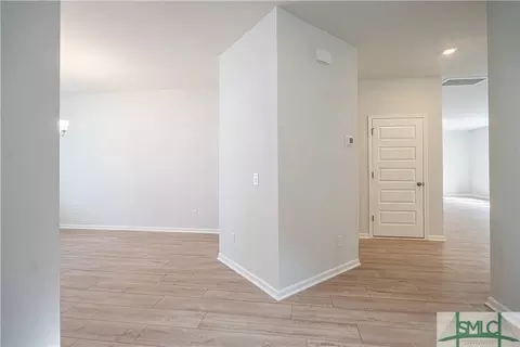 155 Binscombe Ln, Pooler, GA 31322 photo 8