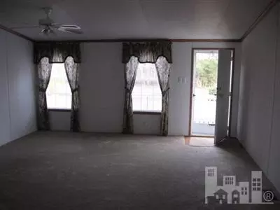 3435 Point Caswell Rd, Atkinson, NC 28421 photo 6