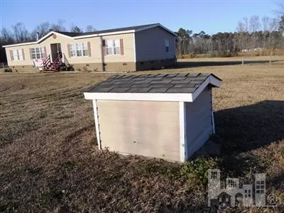 151 Haystack Branch Ln, Beulaville, NC 28518 photo 2
