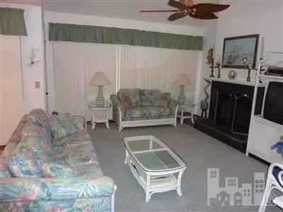 111 Egret Ct, Hampstead, NC 28443 photo 2
