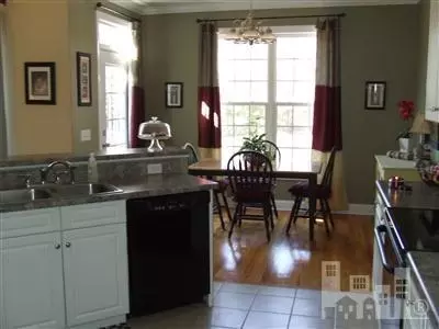 104 Bunker Ct, Hampstead, NC 28443 photo 6