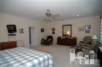 505 Windward Landing Pl, Hampstead, NC 28443 photo 10