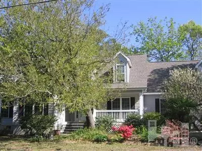 200 Hickory Ln, Hampstead, NC 28443 photo 1