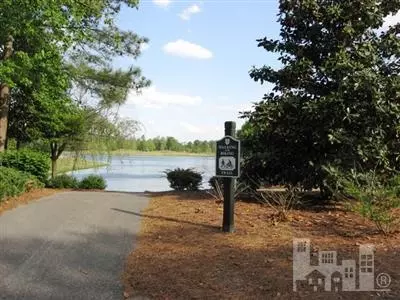 132 E Grandiflora Dr, Wallace, NC 28466 photo 4