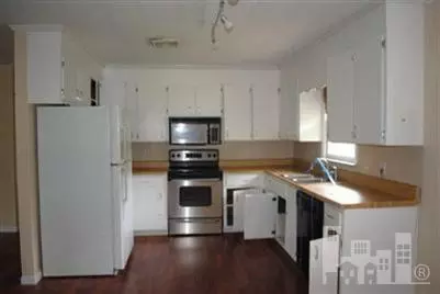 511 Batson Rd, Hampstead, NC 28443 photo 3