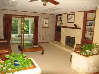 225 Hughes Rd, Hampstead, NC 28443 photo 4