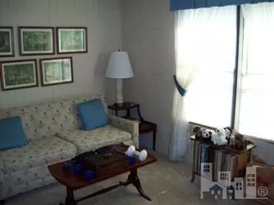 109 Breakers Ct, Hampstead, NC 28443 photo 10