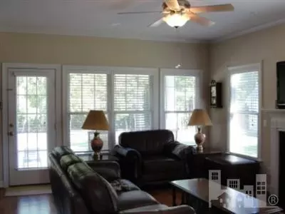 231 Pinecroft Dr, Dunn, NC 28334 photo 8