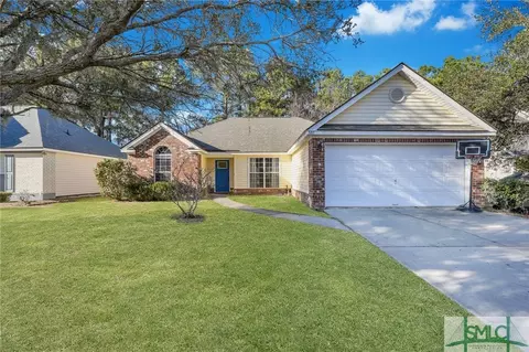 527 Laurel Hill Cir, Richmond Hill, GA 31324
