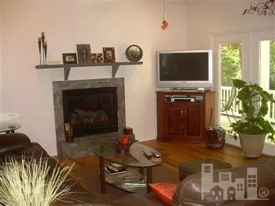 202 Turnstone Ct, Hampstead, NC 28443 photo 4