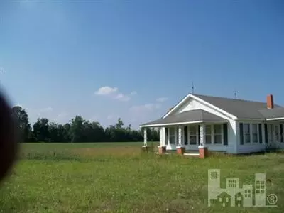 710 Plainview Hwy, Dunn, NC 28334 photo 1