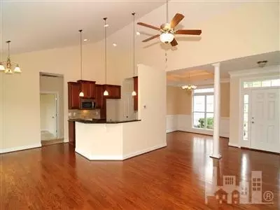 107 E Stockton Pl, Hampstead, NC 28443 photo 3