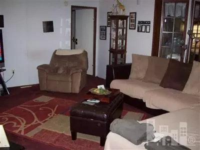 150 Vern Ln, Clinton, NC 28328 photo 2