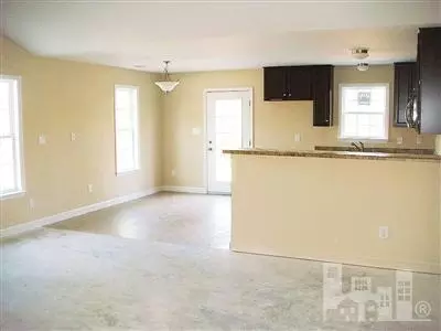 102 Blueberry Fields Rd, Maple Hill, NC 28454 photo 4