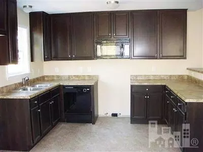 102 Blueberry Fields Rd, Maple Hill, NC 28454 photo 6