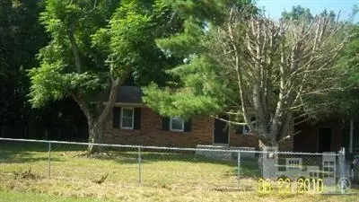 1244 Renfrow Rd, Clinton, NC 28328 photo 1